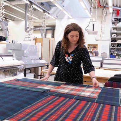 Fashion historian & co-curator of Tartan, @vadundee. Scotland rep @DATS. Awards Committee @DressHistorians. Researching 18th c. women, work & print culture.