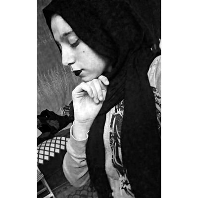 Bösy 👑
اكتر ناس بحبها ف حياتي 😍
اقل ناس بشوفهم🌚.......
