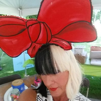 SuemoomooSusan's profile picture. 