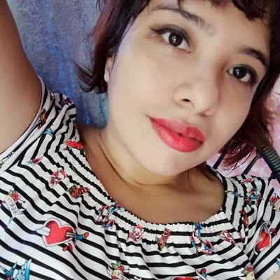 Diseñadora Gráfica ❤️ Ilustradora	💜