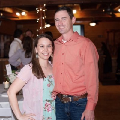 Wife of @blackhillfarmer. Agvocate for the beef cattle industry. Communications Coordinator & tweeting for @BBUCattle. @Zumba enthusiast. @Tarletonstate grad.