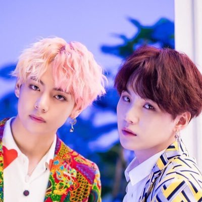 @BTS_twt 💜 | พี่ก้อนหินของแทฮยอง — #taegi