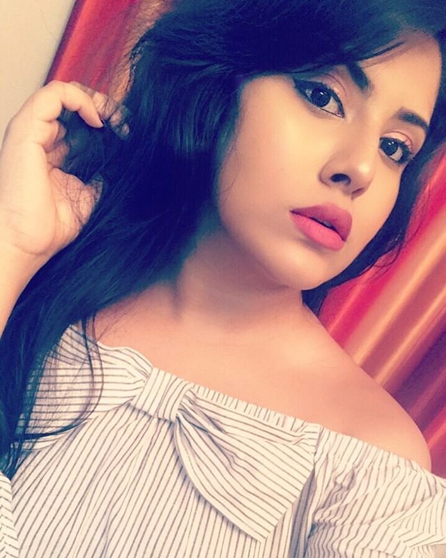 Jesus❤️ | Sri Lankan 🇱🇰 | Travel | Single | mom💕 | Fashionlover | Beauty | Fashion | Lifestyle