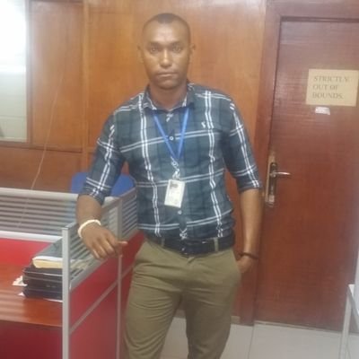 My name is Abubakarr mansaray from Sierra Leone west Africa this is my number +23288261716