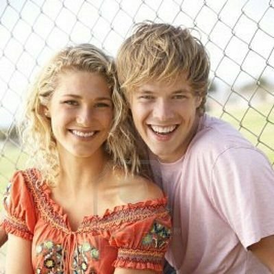 Profile Picture of Julien Et Alice Wood (@JulienetAliceW1) on Twitter