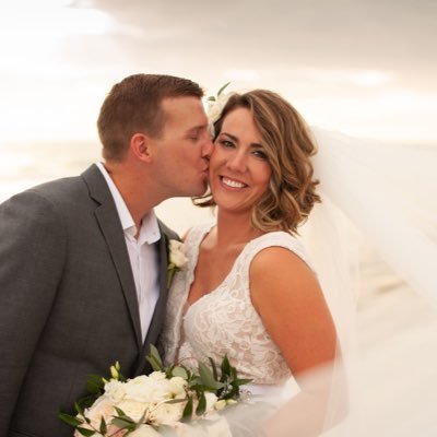 CourttCarroll's profile picture. 💗🐾💍⚾️🏝🐬🏋🏼‍♀️✈️🎶👩🏼‍💻🍷🏰