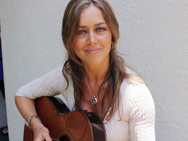 riossheila's profile picture. 