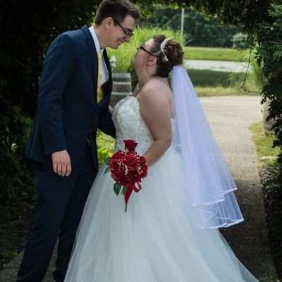 emii_middleton's profile picture. It's inevitable everything that's good comes to an end; It's impossible to know if after this we can still be friends