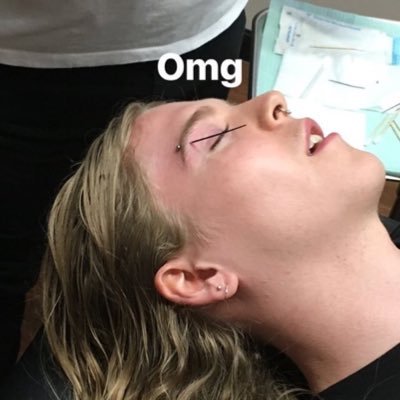 bawdryaudrey's profile picture. busy being the person I was too scared to be in middle school