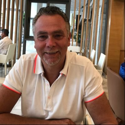 CauterLuc's profile picture. Grote voorstander van maatschappelijke debatten. Niet in hokje(s) te plaatsen; doe ik zelf wel af en toe !