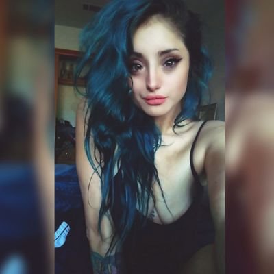 punchmytiddys's profile picture. sometimes I think about saying stuff but then I change my mind