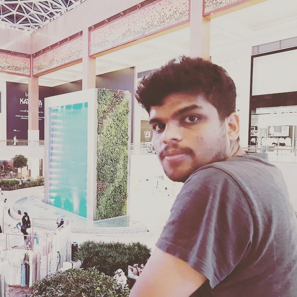 Akshay_kalathil's profile picture. INDIAN 
Die Hard ARSENAL Fan -' Once a Gunner, always a Gunner' 
#Live #Love #Liberate