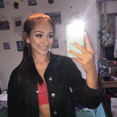 anaosullivanx's profile picture. 