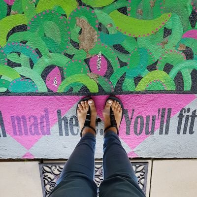 Family ❣ Food 🍝 Fun 🤹♀️
A gypsy soul with sand between my toes. 🧳✈
#GoGypsyGirl 🤸♀️ #Foodie🍽 #Travel #StephDownUnder 🇦🇺