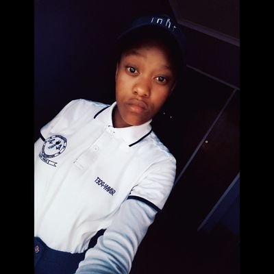 Poem writer & Performer♥
INDONI Culture School
TheSkinnyPoet