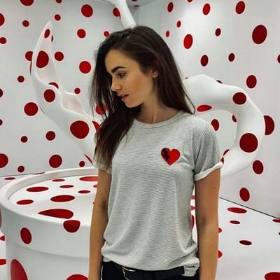 prvlilyjcollins's profile picture. 