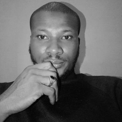 A Mechanical Engineer! Enjoys music,basketball,football,travelling and lots more!!