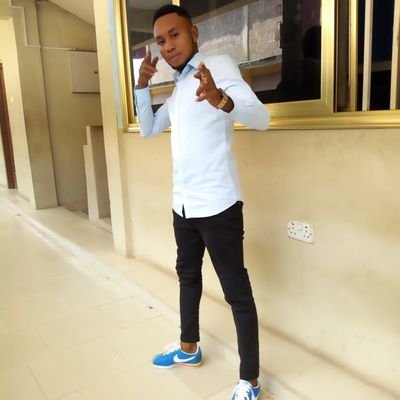 CallmeRiches's profile picture. 