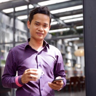 • Graduated in Media Management • Co-founder & Executive Producer at Chenla Media • Documentary Videomaker • Blogger