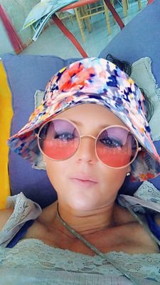 rosa42092682's profile picture. 