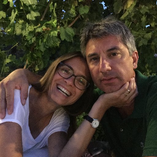 sposato con Martina, due figli Giovanni e Francesco, mi piace il basket ed pratico il ciclismo