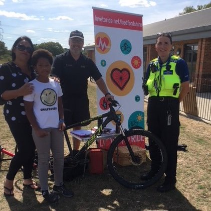 RideLoveto's profile picture. 