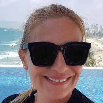 Sharona1607's profile picture. 