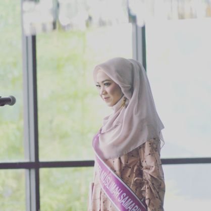 POLNES AMBASSADOR 2018
FINALIS PUTERI MUSLIMAH SAMARINDA
traditional dancer

cp : 082158075112