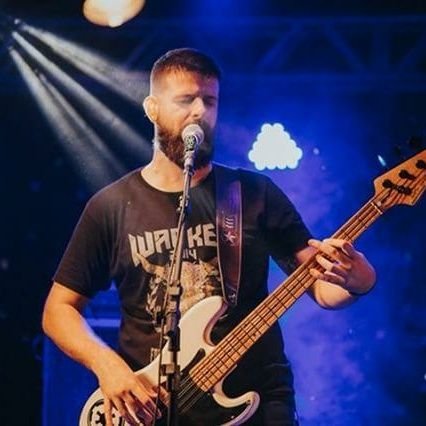 henriquerm's profile picture. Controlador de Tráfego Aéreo do Controle de Aproximação do Aeroporto de Macaé - RJ. Apaixonado pelo meu trabalho, tecnologia e música.