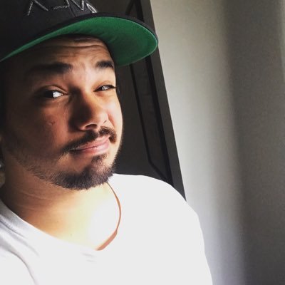 Empyr_'s profile picture. takin the social out of media