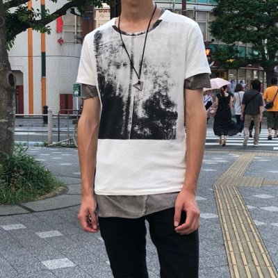 youcan_928's profile picture. 岡山→今は島根 SPYAIR勢 大学1年🌸趣味でアナログな作詞作曲ちょくちょくやってる 軽音ボーカル👨‍🎤 トプ画はI wanna be…のIKEさん意識！笑