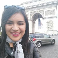 Adriana (@adriana_meza13) Twitter profile photo