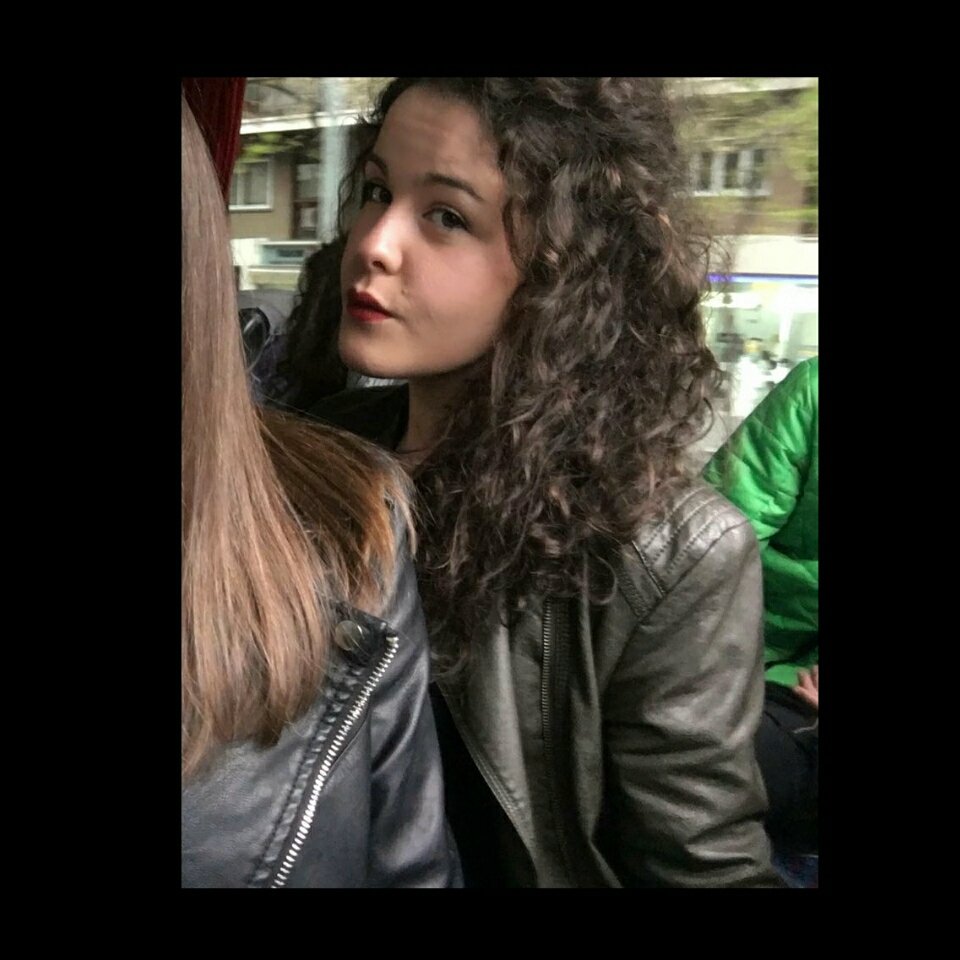 silvia56986077's profile picture. Vivo la vita un miglio alla volta