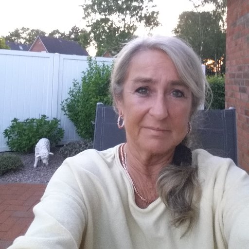 carmelaluschert Profile Picture