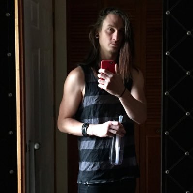 hkor's profile picture. Animator | Teacher | Tarot reader | Astrologer | Reiki Master | Woodworker | Coach | Pressure Washing | Auto detailer | Window washer