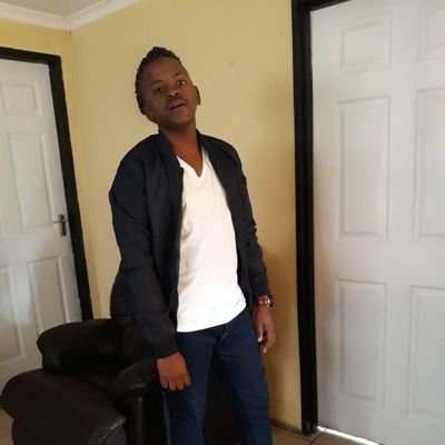 GomolemoMatsim1's profile picture. ambitious🏆