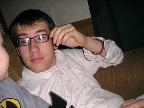 DoIKnowThisGuy's profile picture. 