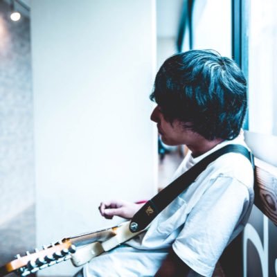 guitarist / EVERLONG gt&cho / LUCCI support gt / ギター講師 / レッスン、作曲、サポート依頼等はリンクからどうぞ↓↓↓