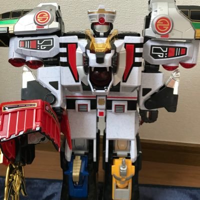 krv3x's profile picture. 趣味:プロ野球、大相撲、プロレス観戦。野球は阪神・ロッテ・オリックスを応援する。プロレスは時々観る。特撮（戦隊・昭和ライダー・ウルトラシリーズ）好き。歴史好き、西洋・日本の近現代史。