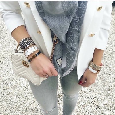 JnZdBdvb9mhU4ZW's profile picture. 