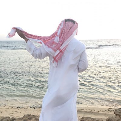 A_ALhashemi1's profile picture. ياود ودي ازيد الود..             ياساحر الناس في ودك  .. إن كان بالمسالة من بد....                ياوردة القلب من قدك