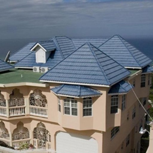 Sea View Heights Villa Montego Bay, is a lovely private home surrounded by real authentic Jamaican homes, and luscious countryside.