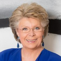 Viviane Reding(@VivianeRedingEU) 's Twitter Profile Photo