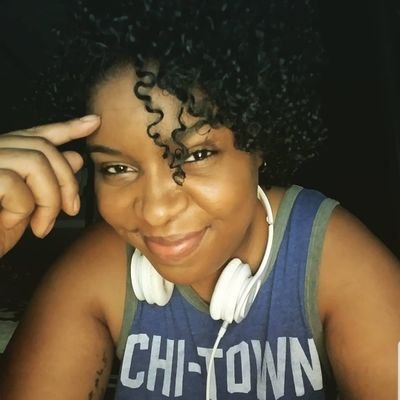 MoskiLove's profile picture. Commissioned Artist. Pen Portraitist & Painter. Athlete Turned Home Analyst 👑 #Lakernation #BeanAndGiGi