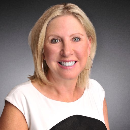 I’m the Owner/REALTOR® of RE/MAX Marketplace with 3 office locations serving metro Orlando. I’m also a CIPS certified and a Best of Zillow Premier Agent.