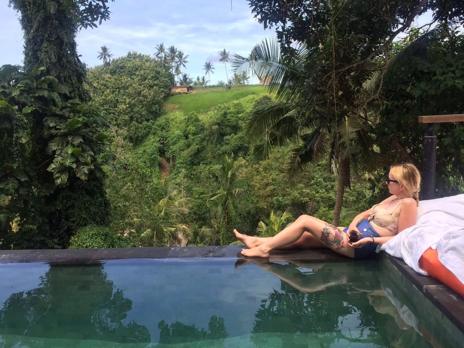 SiobhainMckenna's profile picture. Yep that’s right, another blogger. My passion is disorganised ditzy travel and that’s pretty much how I write too!
Instagram : wheres_my_passport