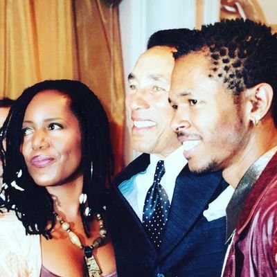 Matriarch of The Powell Clan #jessepowell #you
•Owner of Emerald's Edibles, Pot Luck Parties, Cannabis Jazz & Wine, Euphoric Nights...