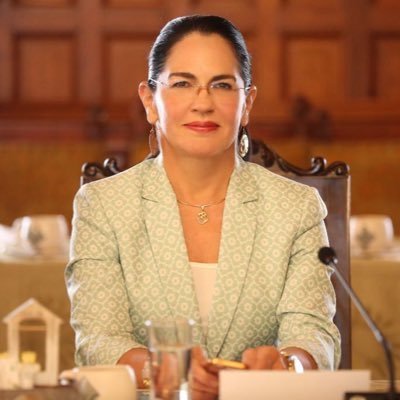 Magister en economía negocios internacionales Ex Embajadora del Ecuador en Perú y ante OMC. Ex ministra de producción. Lema Prosperidad ParaTodos.