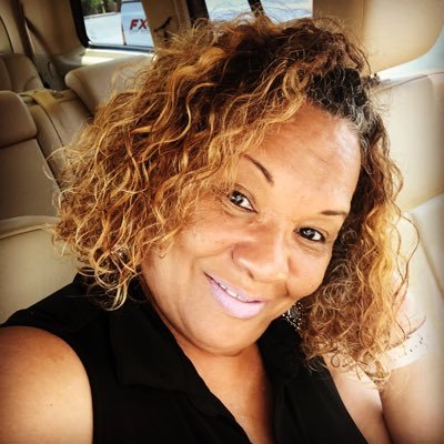 OnlyOneQueenB's profile picture. Minister,Motivational Speaker, Wife, Mother, Certified Christian Counselor LCPC, Member Alpha Kappa Alpha Sorority, Inc.💗💚