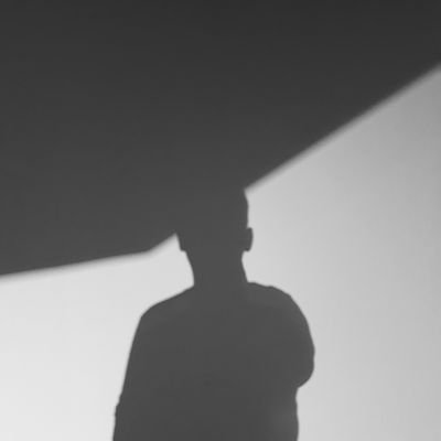 ____downey's profile picture. di-like belom tentu setuju, kadang karena lucu